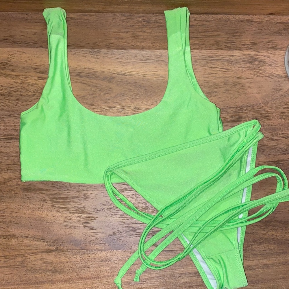 PRETTY LITTLE THING NEON GREEN BIKINI